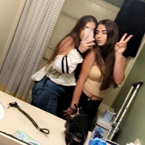 Meet your Posher, Caroline